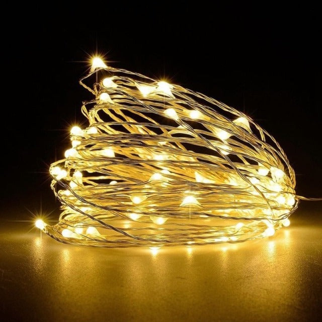 Kerst koperdraad LED verlichting - Warm wit - 5 meter - Op batterijen Kerst koperdraad LED verlichting - Warm wit - 5 meter - Op batterijen